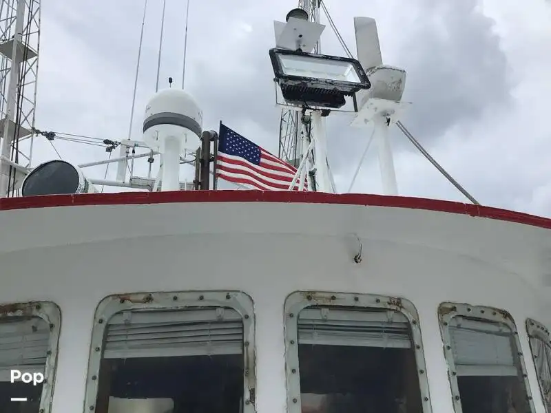 Navio de pesca de arrasto à venda