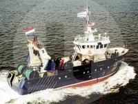 Navio de pesca de arrasto à venda