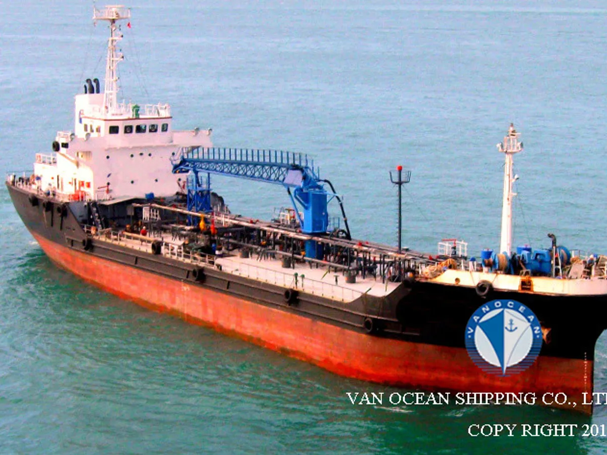 Navio-tanque de óleo/produtos químicos à venda