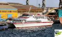 Navio de passageiros à venda