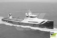 Barco de tripulação à venda