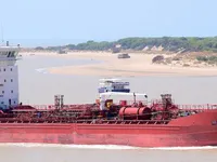 Navio-tanque de óleo/produtos químicos à venda