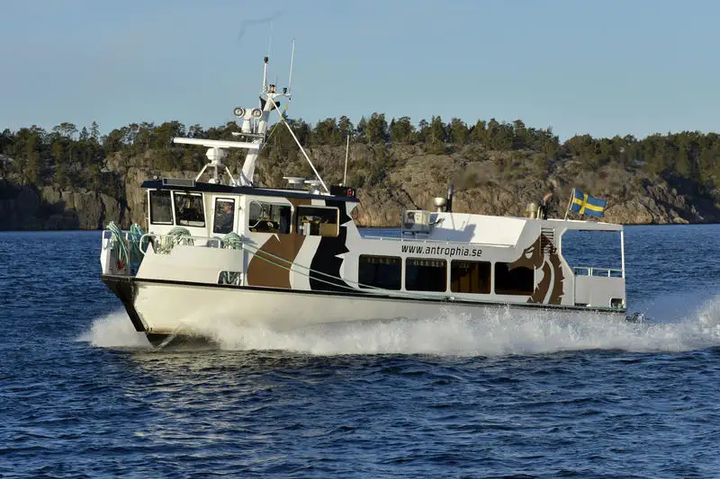 Navio de passageiros à venda