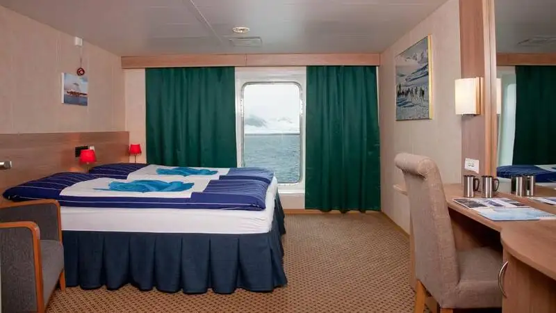 Navio RoPax à venda
