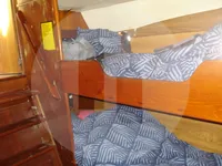 Navio transportador de peixes vivos à venda
