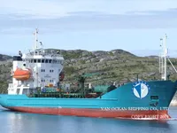 Navio-tanque de óleo/produtos químicos à venda