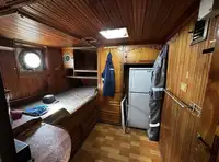 Navio de pesca de arrasto à venda
