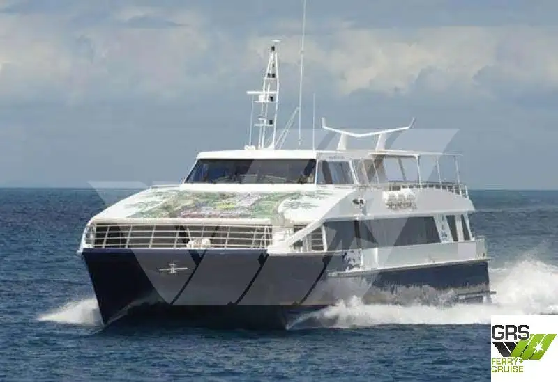 Navio de cruzeiro à venda