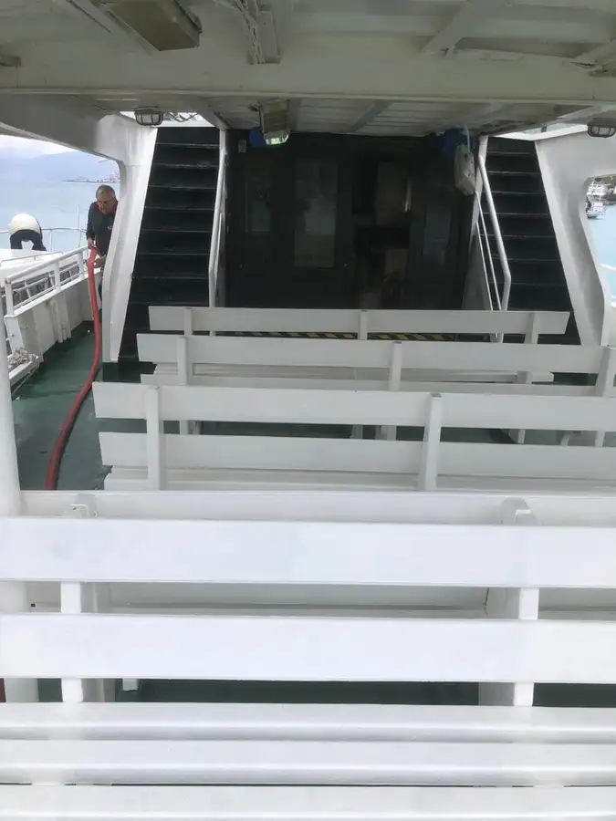 Navio de cruzeiro à venda