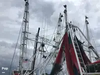 Navio de pesca de arrasto à venda