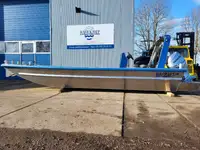 Barcos de trabalho à venda
