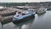 Navio de passageiros à venda