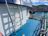 Rebocador à venda