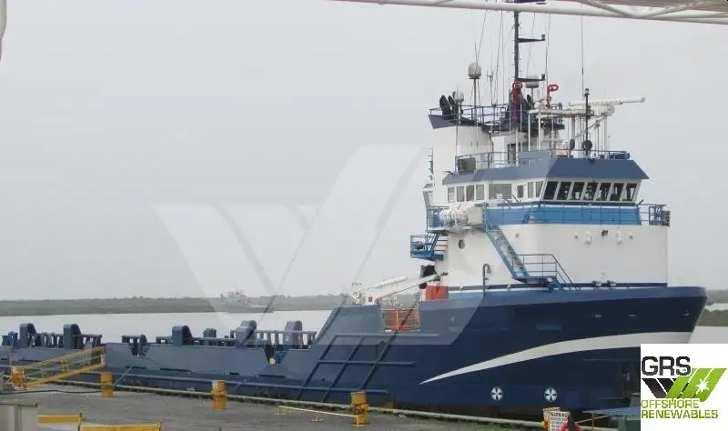 Navio de abastecimento à venda