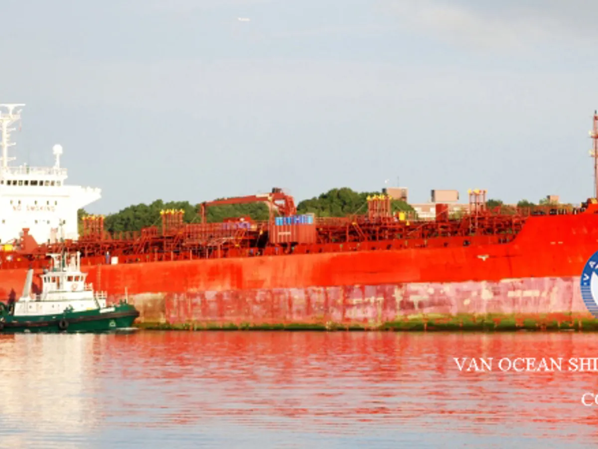 Navio-tanque de óleo/produtos químicos à venda