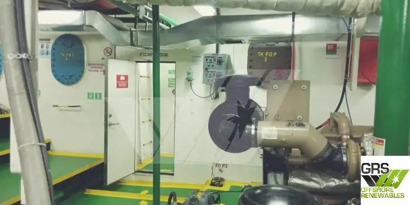 Balsa de desembarque, tanque à venda