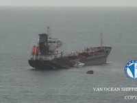 Navio-tanque de óleo/produtos químicos à venda