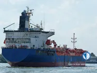 Navio-tanque de óleo/produtos químicos à venda