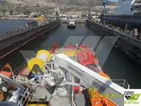Navio de abastecimento à venda