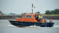 Bote salva vidas à venda