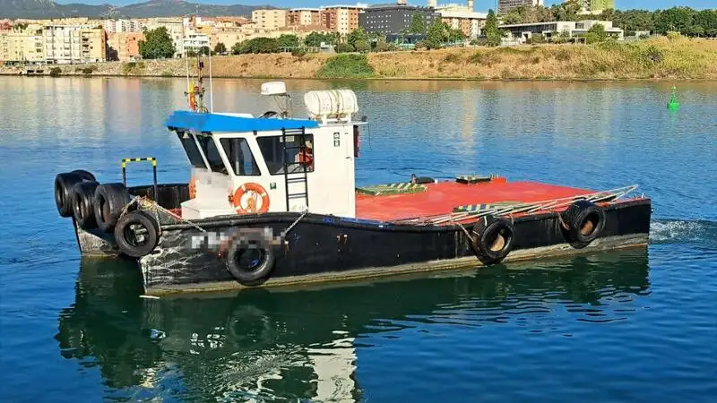 Barcos de trabalho à venda