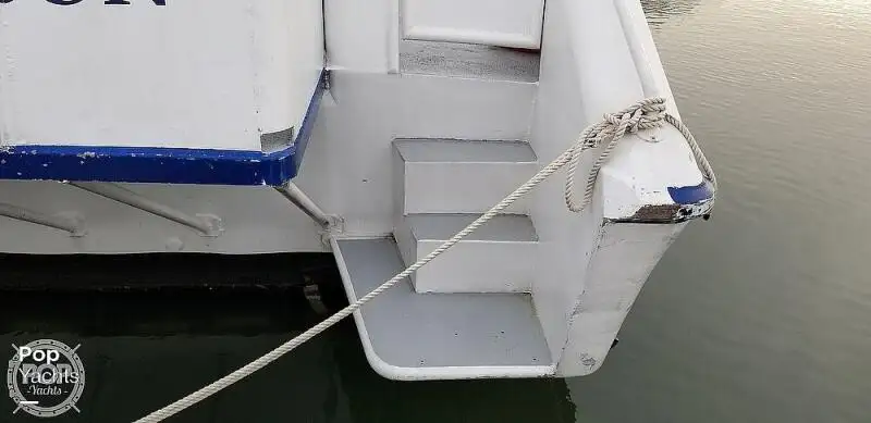 Navio de pesca de arrasto à venda