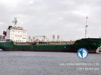 Navio-tanque de óleo/produtos químicos à venda