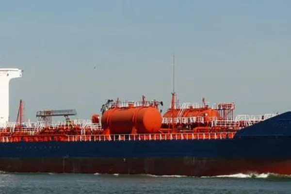 Oil/Chemical tanker for sale