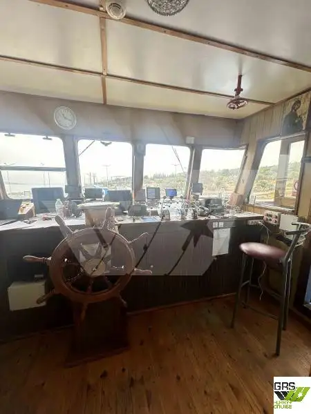 Navio Ro-Ro à venda
