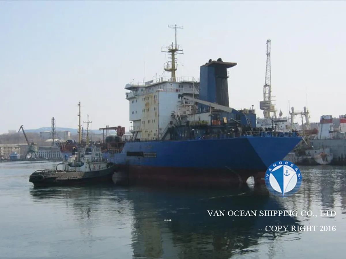 Navio-tanque de óleo/produtos químicos à venda