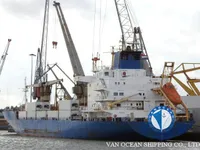 Navio frigorífico à venda