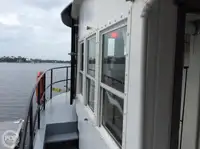 Rebocador à venda