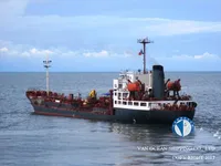 Navio-tanque de óleo/produtos químicos à venda