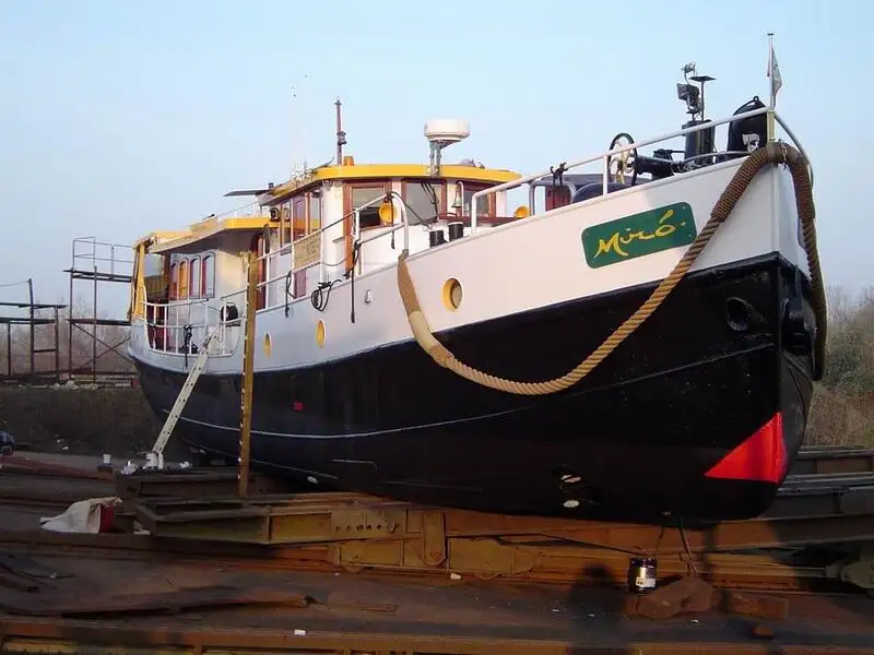 Navio de cruzeiro à venda