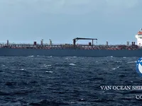 Navio-tanque de óleo/produtos químicos à venda