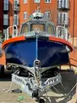 Navio transportador de GNL à venda