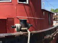 Rebocador à venda