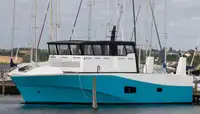 Barco de tripulação à venda