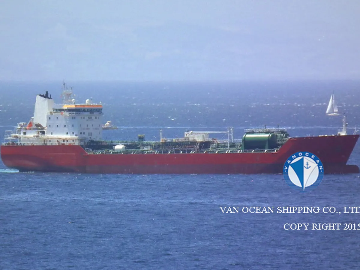 Navio-tanque de óleo/produtos químicos à venda