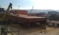 Barcaça à venda
