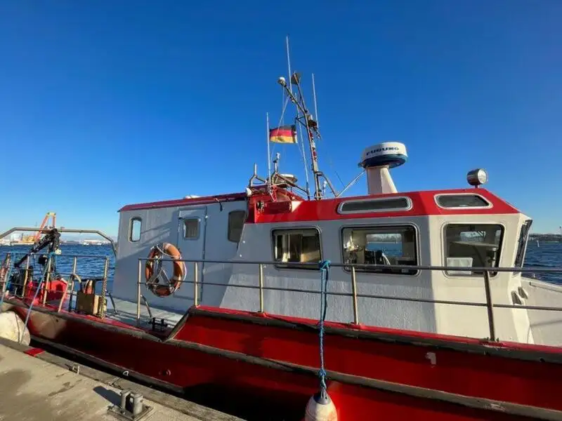 Barcos de trabalho à venda