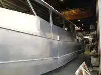 Navio de resgate à venda
