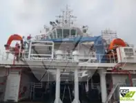 Navio de abastecimento à venda