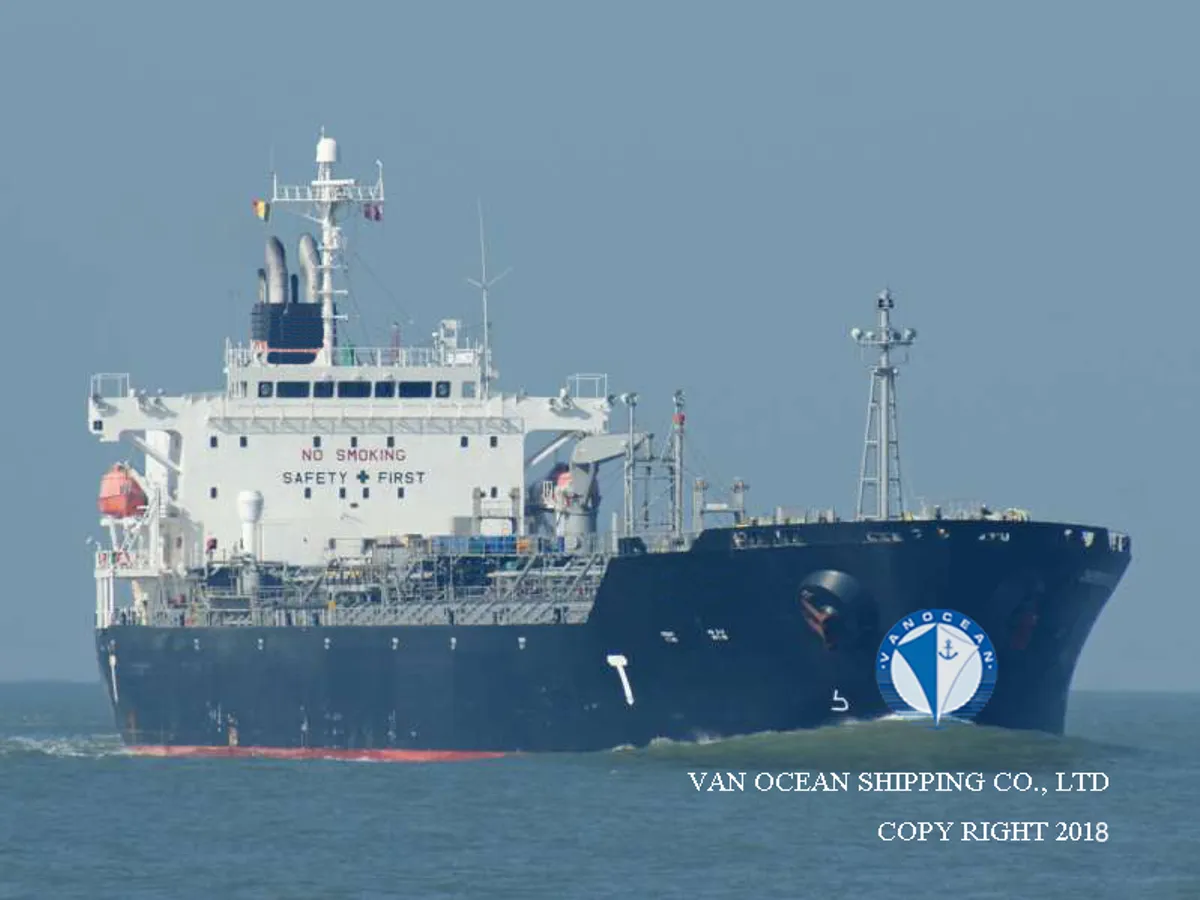 Navio-tanque de óleo/produtos químicos à venda