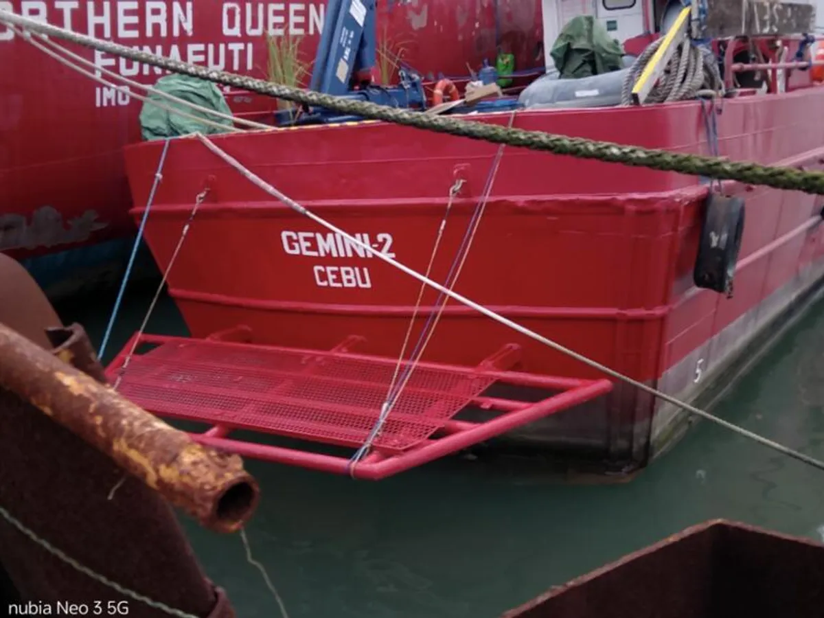 Navio de pesquisa à venda