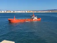 Navio porta-contêineres à venda