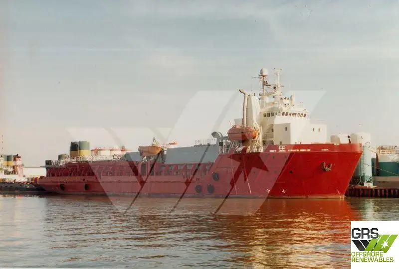 Navio de abastecimento à venda