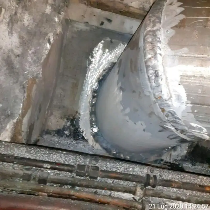 Barco de tripulação à venda