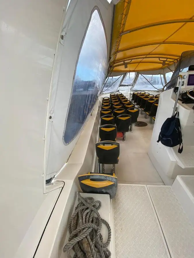 Navio de transporte de passageiros (Ferry) à venda