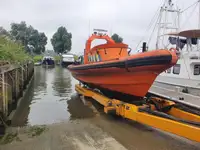Bote inflável rígido à venda
